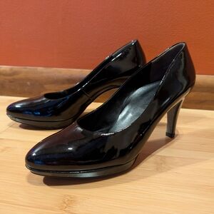 Paul Green Shiny Black Patent Leather Mini Platform Heels